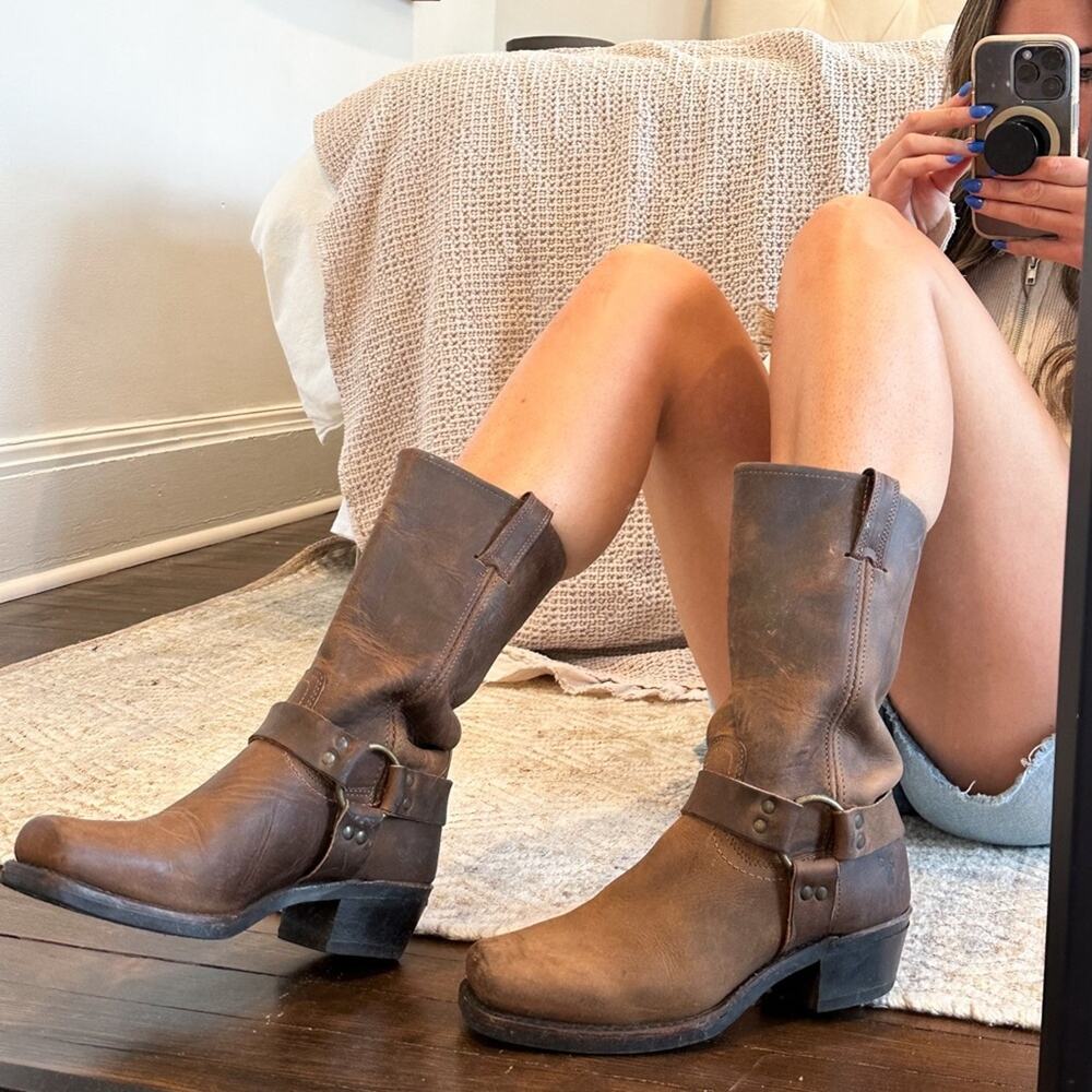Frye Vintage Brown Leather Harness Boots Square Toe 7.5
